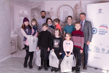 Депутаты горсовета поддержали детей, победивших тяжелую болезнь