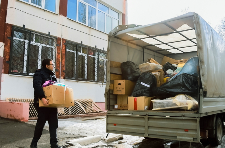 Колонна с гуманитарным грузом из Липецка отправится в зону СВО