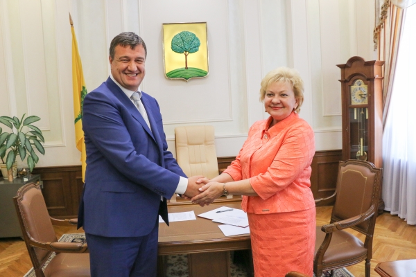 Парламенты Липецка и Курска подписали соглашение о сотрудничестве 