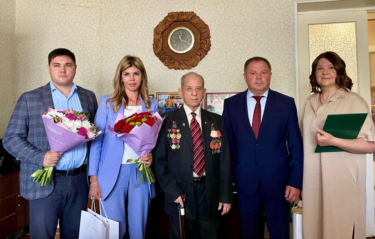 Почетный гражданин Липецка Владилен Соломин отмечает свой  90-летний юбилей