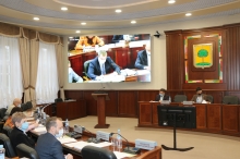 Владимир Гугнин: Депутаты  для чего вопросы на контроль ставят, чтобы они три года «висели»?