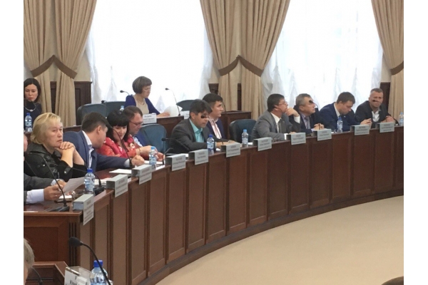 Депутаты горсовета подняли тему переработки шлака рядом с жилыми домами в районе ЛТЗ