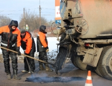 В Липецке начался ремонт дорог литым асфальтом