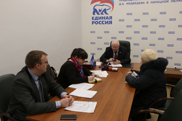 Федор Жигаров: Все обращения липчан на личном контроле депутатов