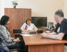 Депутата Галину Провоторову попросили разобраться с холодной «горячей» водой