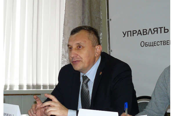 Липчане просят установить светофор на улице Плеханова и шлагбаумы во дворах