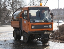 Более 6 тысяч кубометров грязи и мусора вывезено с городских улиц