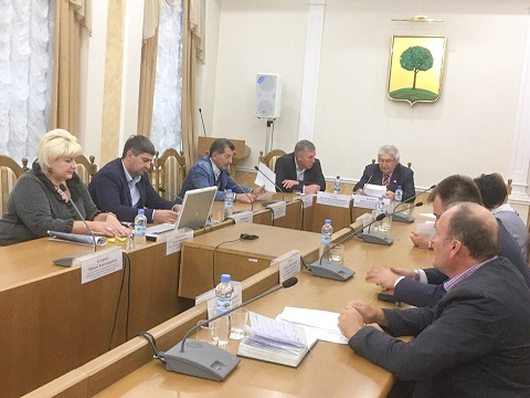 Депутаты горсовета: У липецких дорог должен быть паспорт