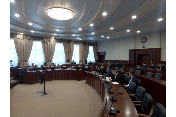 Депутаты горсовета разбирались в «кладбищенских конфликтах»