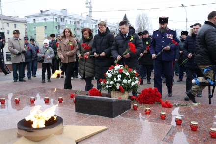 В Липецке почтили память защитников Ленинграда