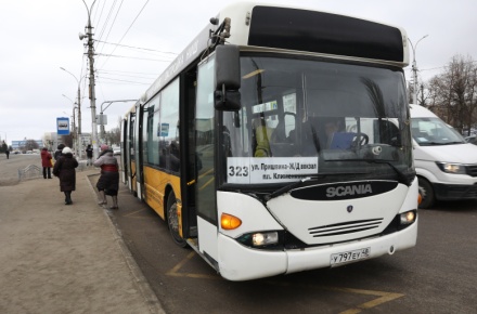 Санитарное состояние автобусов проверили сотрудники мэрии и общественники