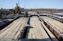 Работы по реконструкции Петровского моста не выходят из графика