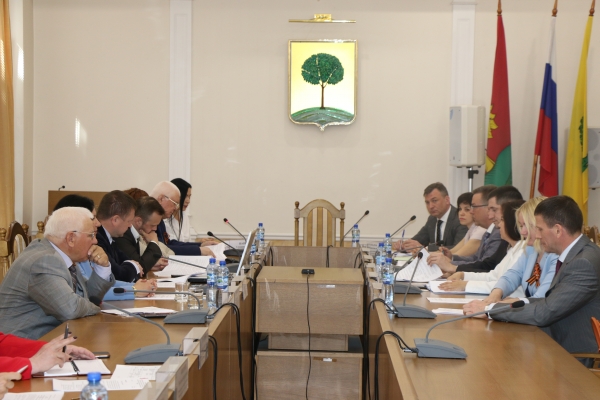 Комиссию по отбору кандидатур на должность мэра Липецка возглавил вице-губернатор Александр Костомаров 
