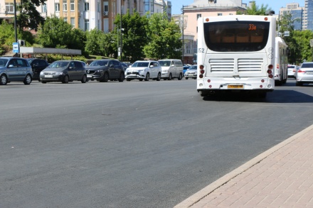 До 30 июня подрядчик обещает исправить дефекты на двух участках по ул. Папина и Театральной