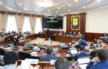 Депутаты горсовета распределили почти 400 миллионов рублей