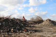 Из 18 тысяч кубометров мусора со стихийных свалок Липецка вывезено порядка половины