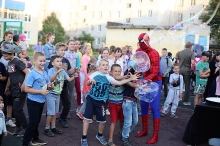 Депутат Александр Афанасьев организовал праздник для детей 