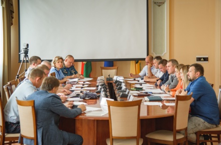 Вопросы антитеррористической безопасности в преддверии нового учебного года обсудили в администрации Липецка