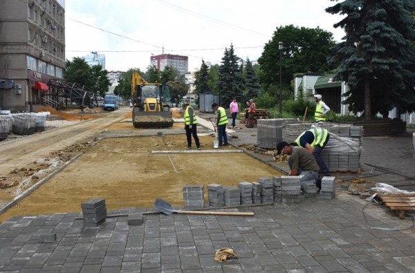 Благоустроить сквер у Комсомольского пруда планируют до конца лета
