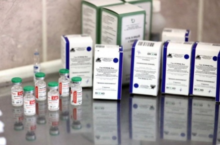 Сделать прививку от COVID-19 в сентябре липчане могут в 12 мобильных пунктах