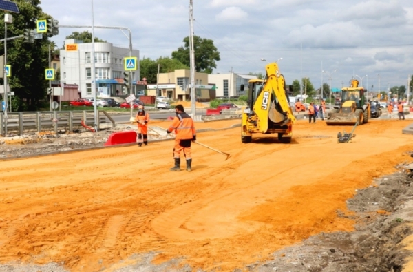 В Липецке продолжается ремонт Заводской площади и реконструкция улицы Баумана