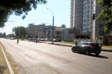 Часть пешеходных переходов и светофоров на улице Космонавтов перенесут из соображений безопасности