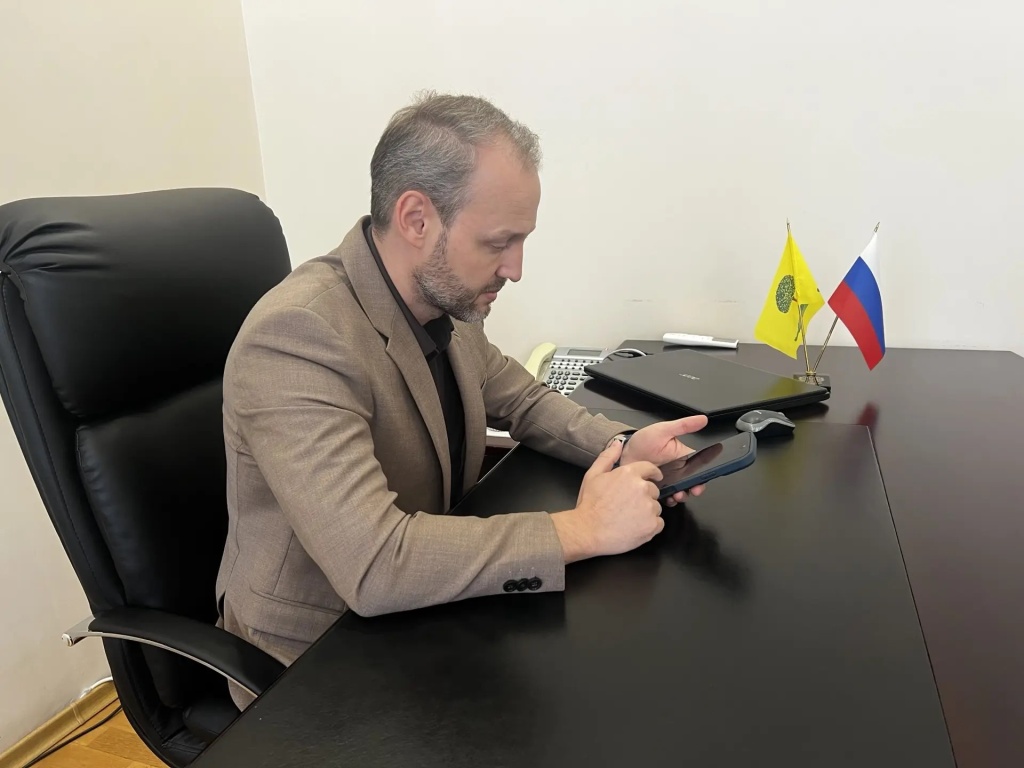 Понаморев ДЭГ.jpg Понаморев ДЭГ.jpg